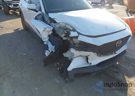 2022 Mazda Cx-30 2.5 S z USA, uszkodzony, nr VIN 3MVDMBAL6NM431004